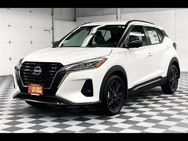 2024 Nissan Kicks SR