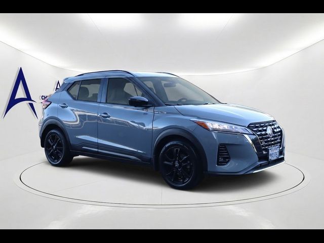 2024 Nissan Kicks SR