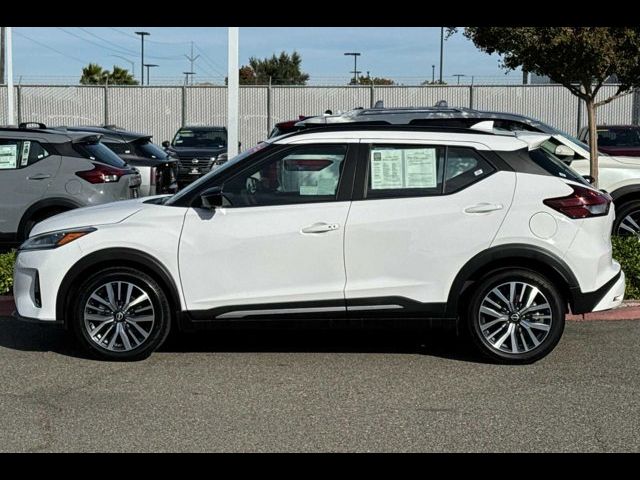 2024 Nissan Kicks SR