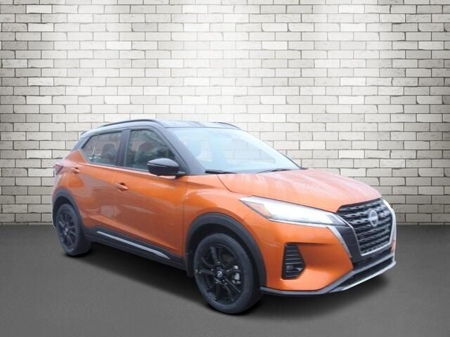 2024 Nissan Kicks SR