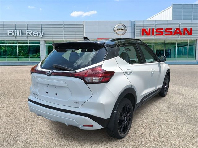 2024 Nissan Kicks SR