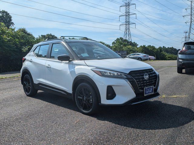 2024 Nissan Kicks SR
