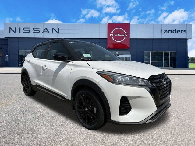 2024 Nissan Kicks SR