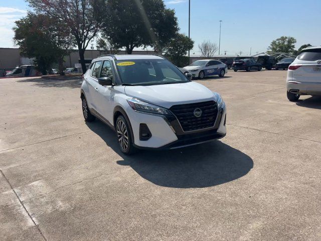 2024 Nissan Kicks SR