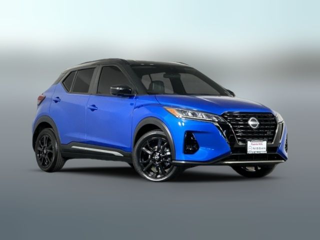 2024 Nissan Kicks SR