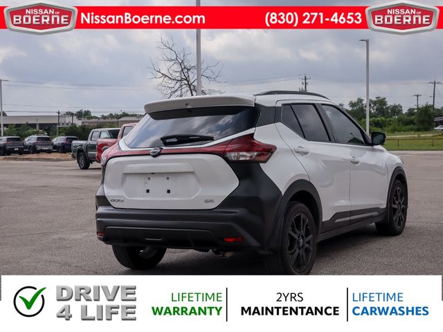 2024 Nissan Kicks SR
