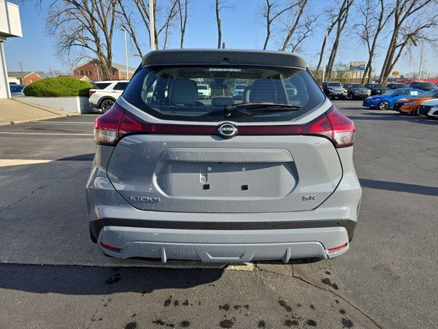 2024 Nissan Kicks SR