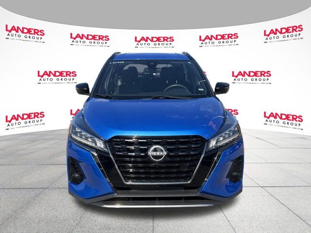 2024 Nissan Kicks SR