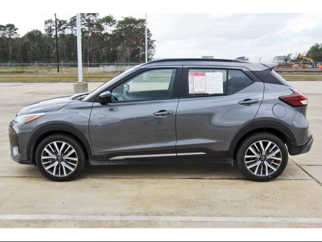 2024 Nissan Kicks SR