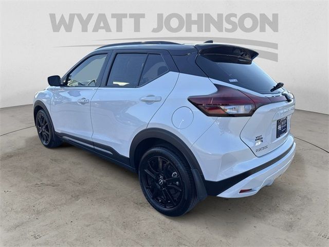 2024 Nissan Kicks SR