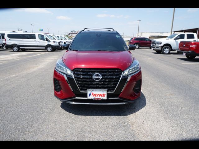 2024 Nissan Kicks SR