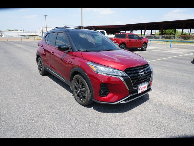 2024 Nissan Kicks SR