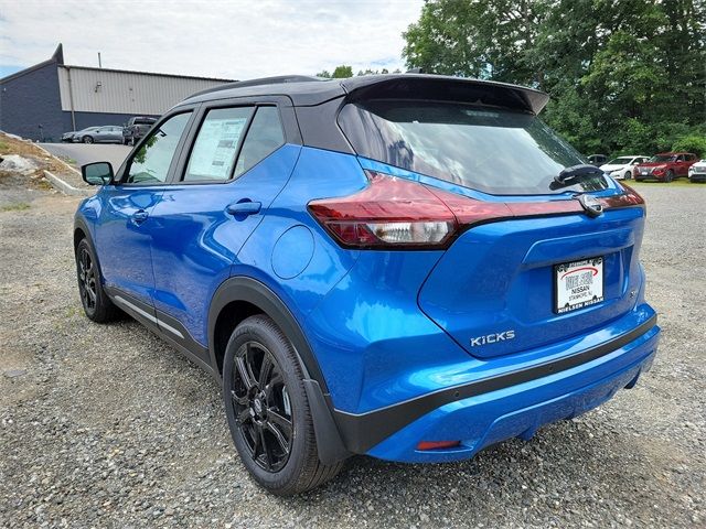 2024 Nissan Kicks SR