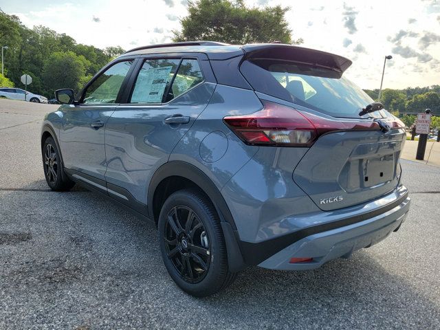 2024 Nissan Kicks SR