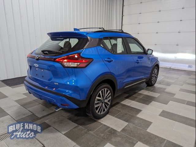 2024 Nissan Kicks SR