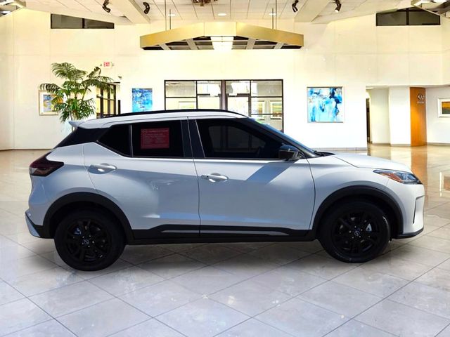 2024 Nissan Kicks SR