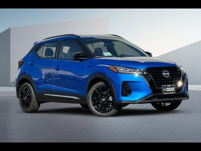 2024 Nissan Kicks SR