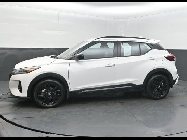2024 Nissan Kicks SR