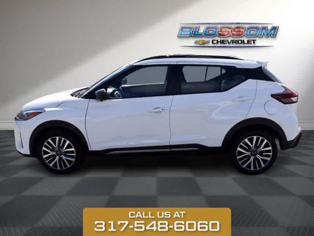 2024 Nissan Kicks SR