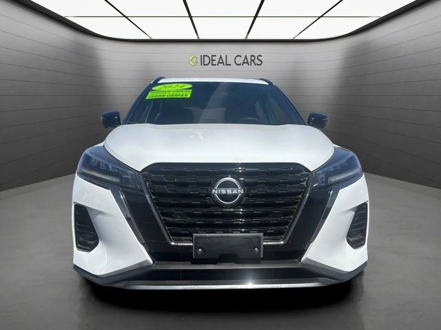 2024 Nissan Kicks SR