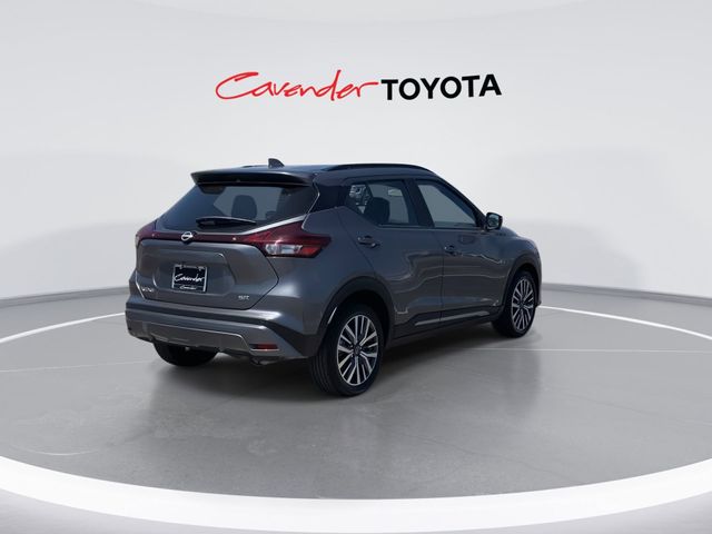 2024 Nissan Kicks SR