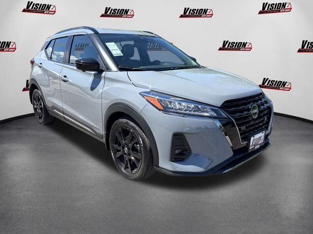 2024 Nissan Kicks SR