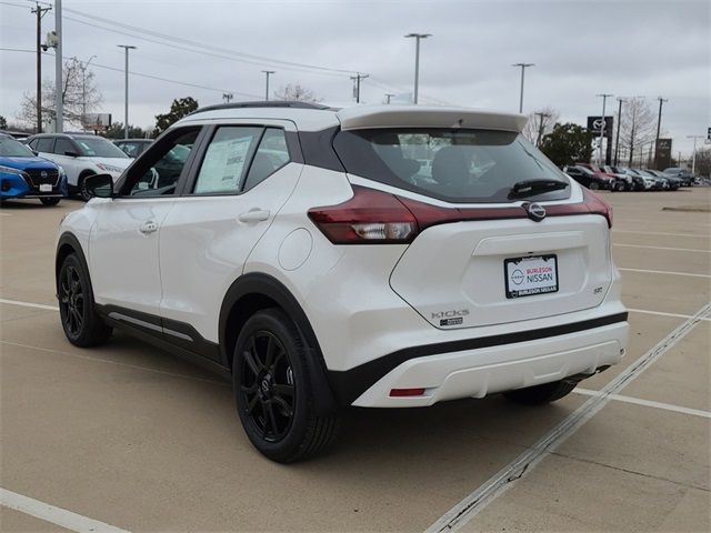 2024 Nissan Kicks SR