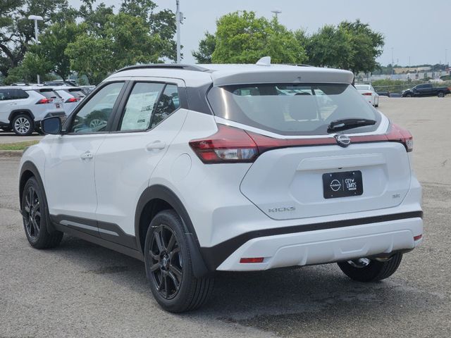 2024 Nissan Kicks SR