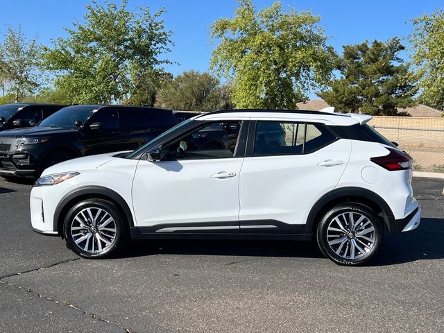 2024 Nissan Kicks SR