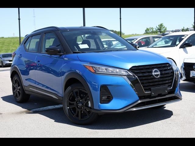 2024 Nissan Kicks SR