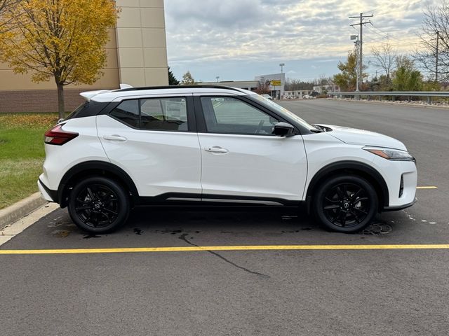 2024 Nissan Kicks SR