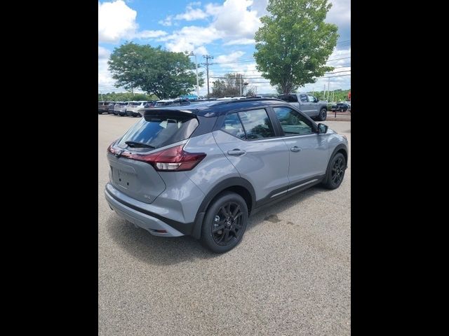 2024 Nissan Kicks SR