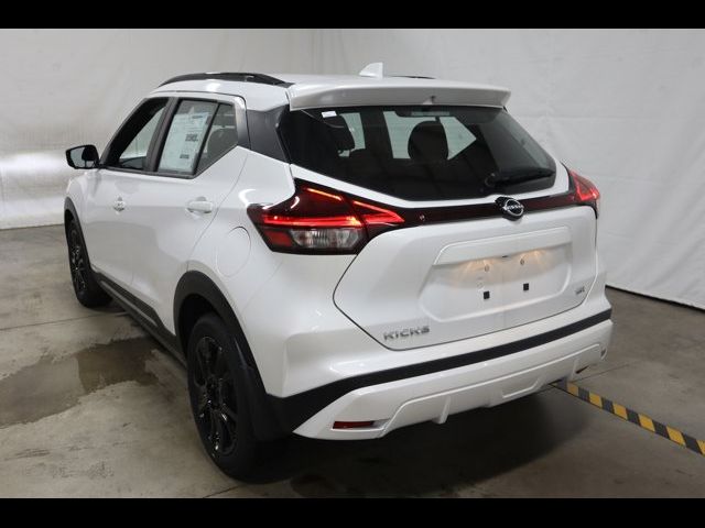 2024 Nissan Kicks SR