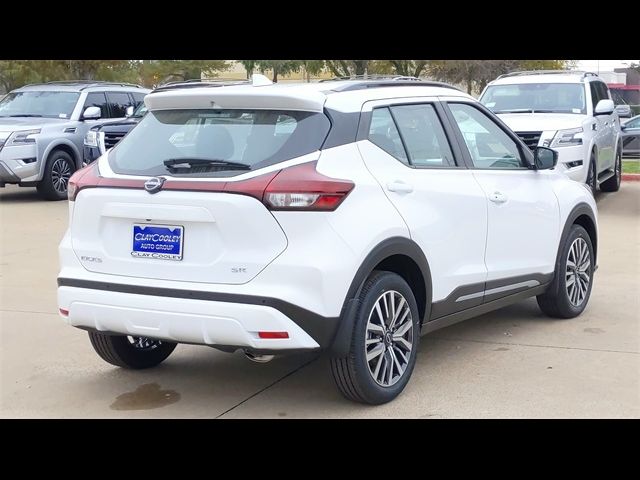 2024 Nissan Kicks SR