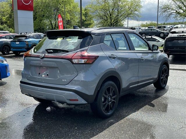 2024 Nissan Kicks SR