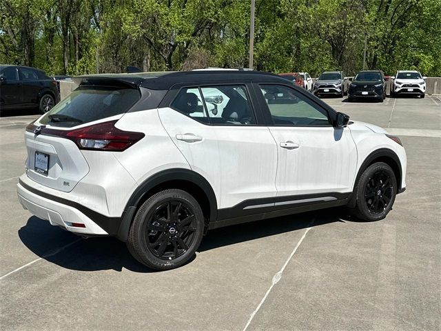 2024 Nissan Kicks SR