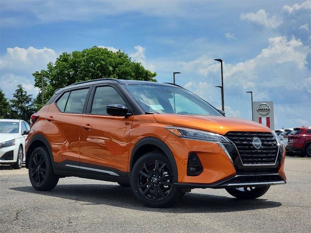 2024 Nissan Kicks SR