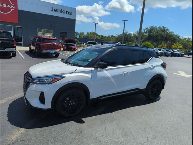 2024 Nissan Kicks SR