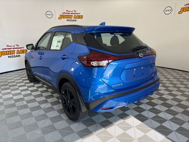 2024 Nissan Kicks SR