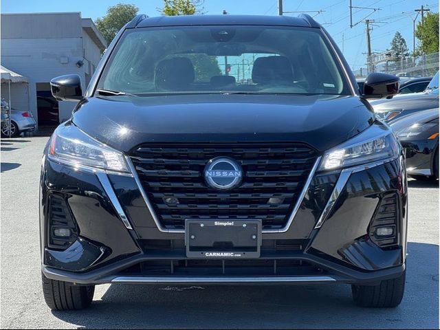 2024 Nissan Kicks SR