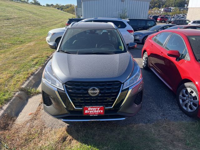 2024 Nissan Kicks SV