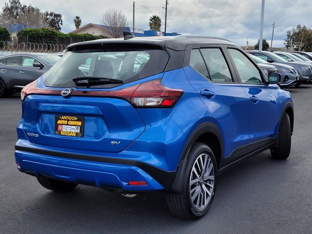 2024 Nissan Kicks SV