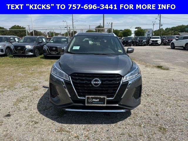 2024 Nissan Kicks SV