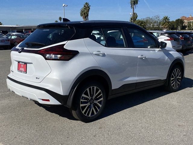 2024 Nissan Kicks SV