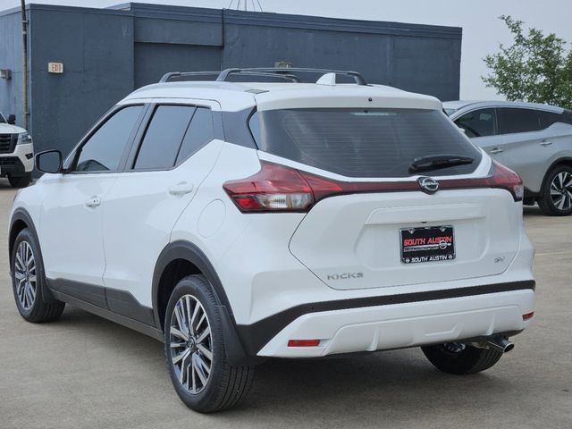 2024 Nissan Kicks SV