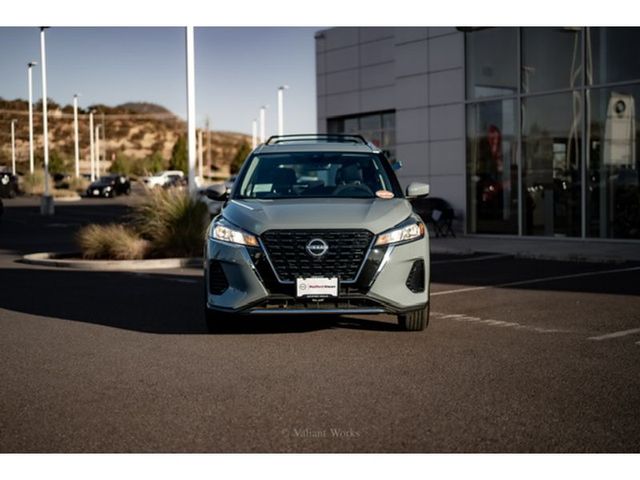 2024 Nissan Kicks SV