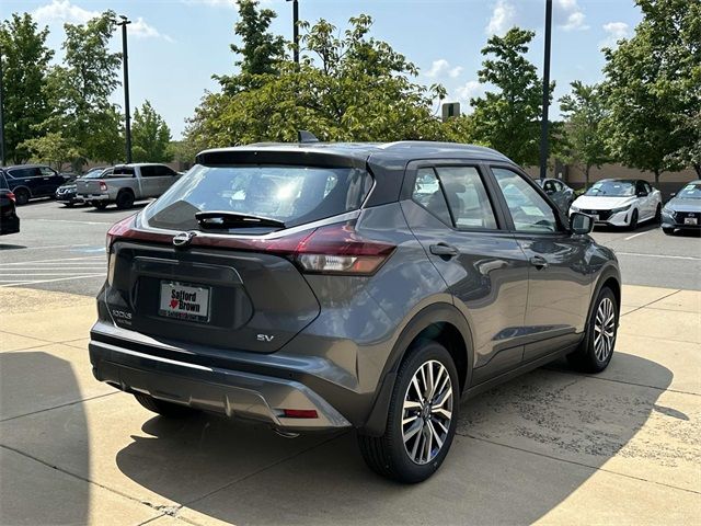 2024 Nissan Kicks SV