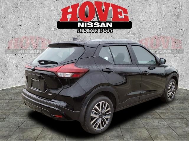 2024 Nissan Kicks SV