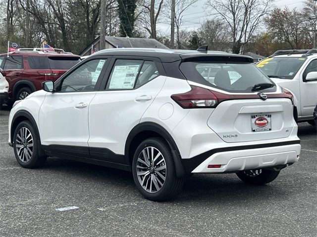 2024 Nissan Kicks SV