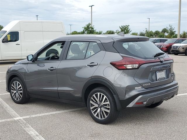 2024 Nissan Kicks SV